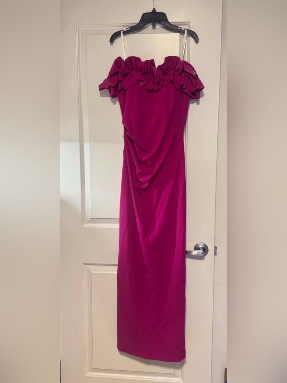 XSCAPE Pink off-the-shoulder formal dress - size 6P - new